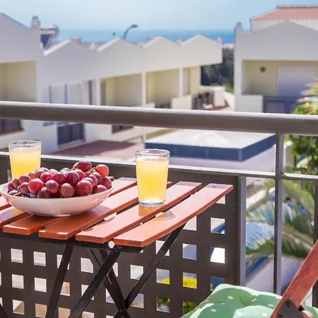 Apartment Townhouse Oasis Fanabe With 3 Bedrooms And Ac, Mir150 *